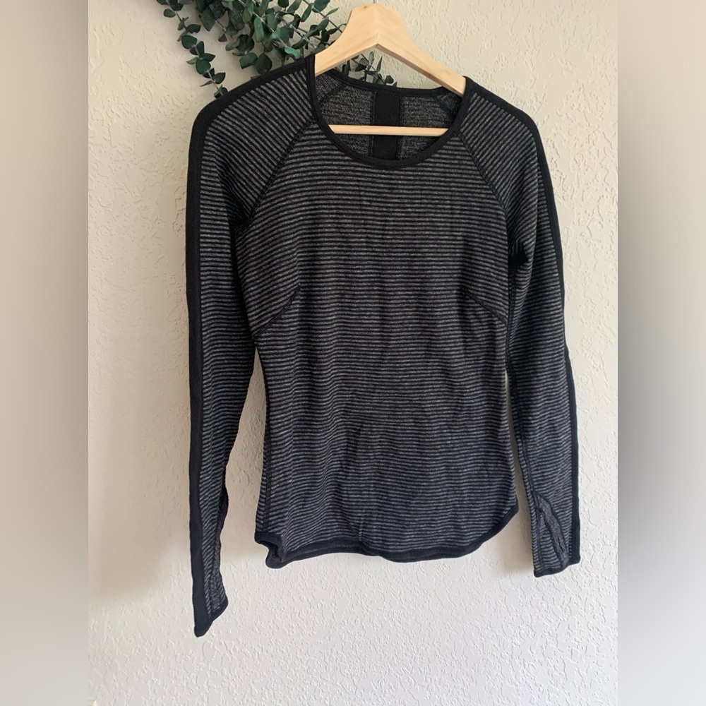 LuluLemon sweater